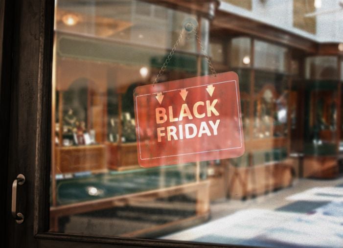 8 Ways to Drive Sales from Black Friday Facebook Ads